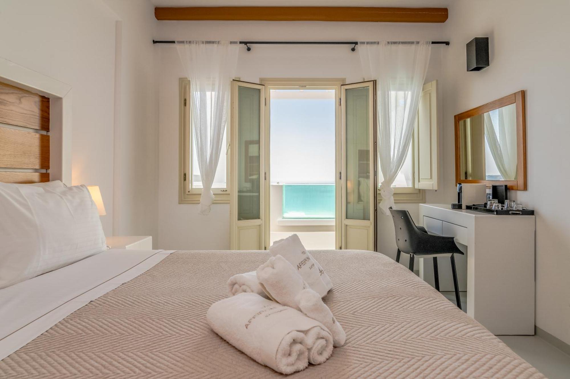 Apeiron Blue Santorini - Sustainable Adults Only 14 Plus Fira  Rom bilde