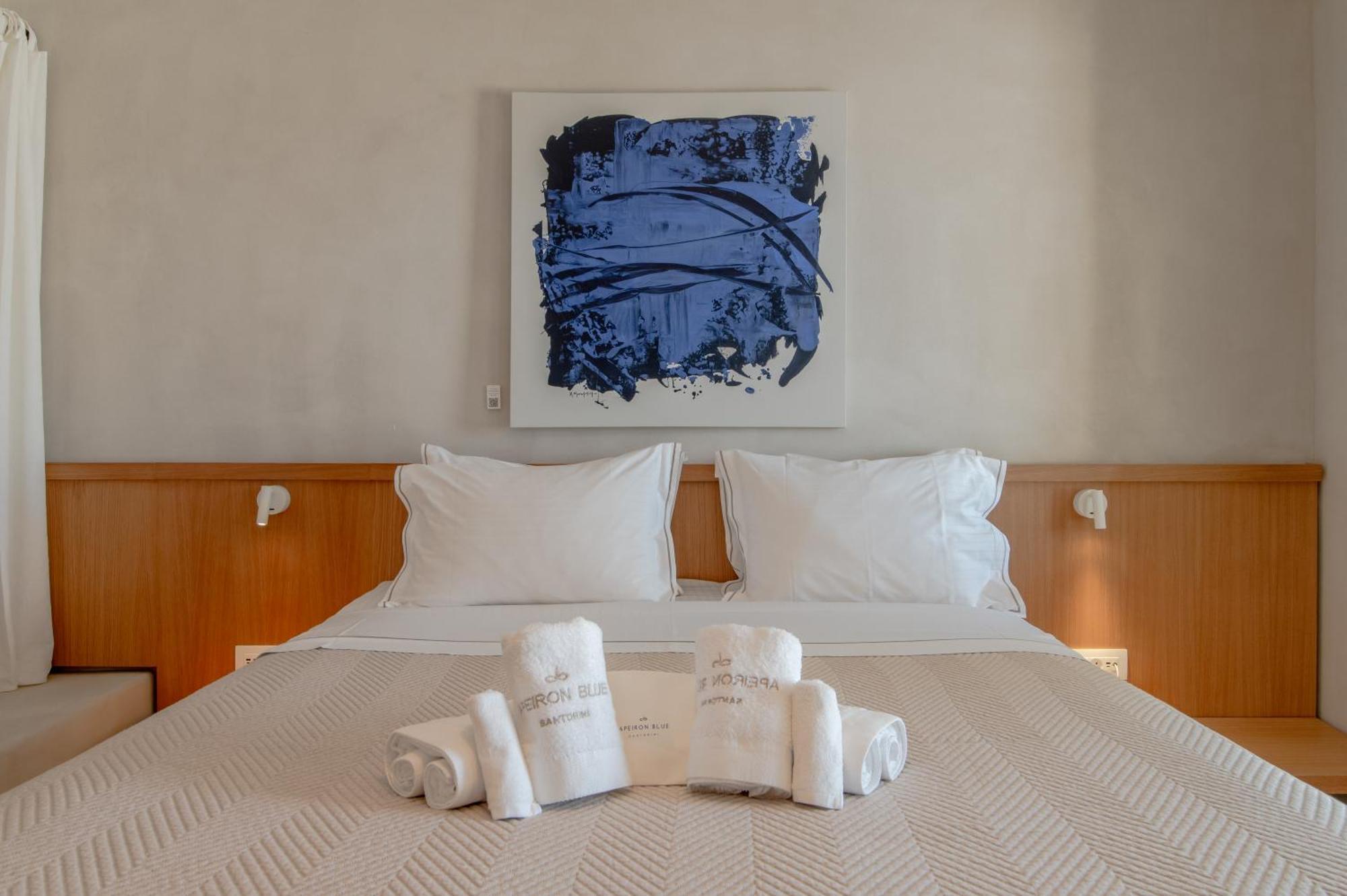 Apeiron Blue Santorini - Sustainable Adults Only 14 Plus Fira  Eksteriør bilde
