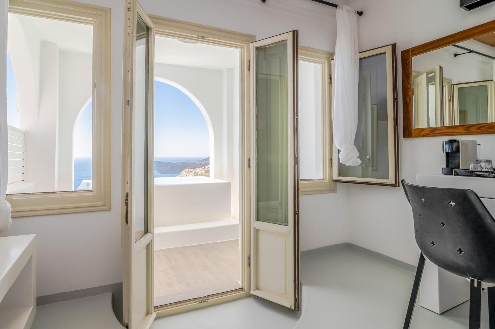 Apeiron Blue Santorini - Sustainable Adults Only 14 Plus Fira  Rom bilde